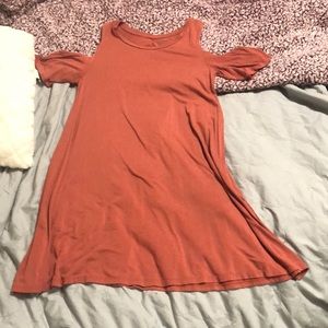 Size: medium, warm Fall auburn dress